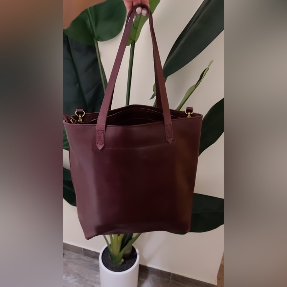 Leather Burgandy/red wine colored tote.